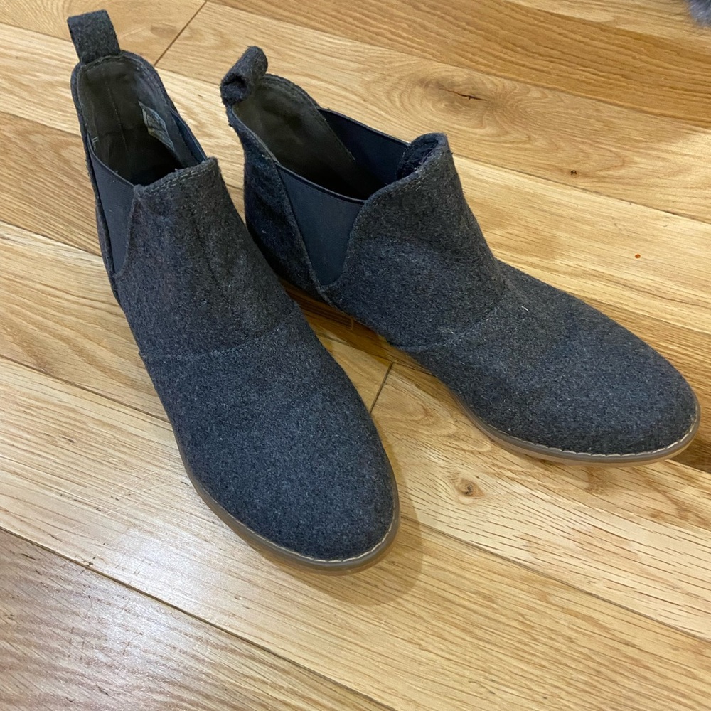 Rocket Dog Charcoal Booties